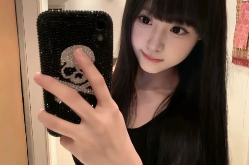 最美女星坏事干尽：三次入狱、鼓励丈夫肉体出轨、被摘5个器官