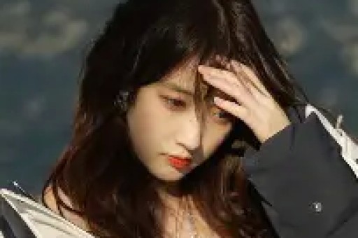 洗白白等我来网红白冰约会女粉丝聊天内容遭前同事曝光